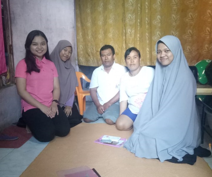 Kunjungan Pertama Menunggu Sang Permata